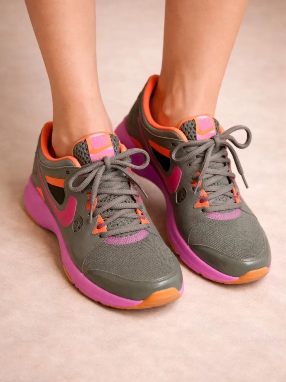 Nike Women’s Training Sneakers Gray Orange Pink Size 6.5 Athletic Gym Shoes